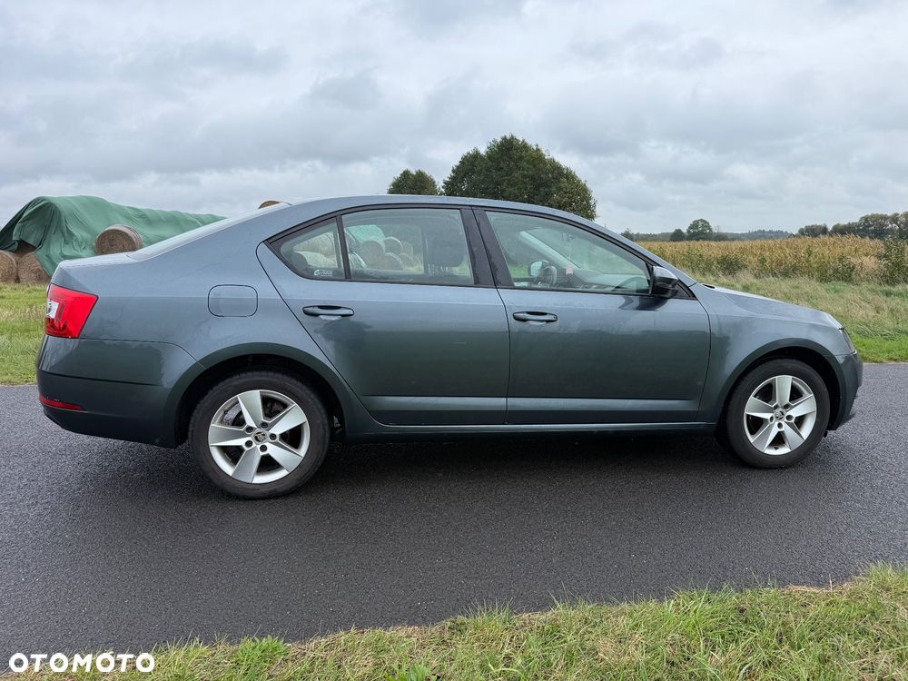 Skoda Octavia - 5