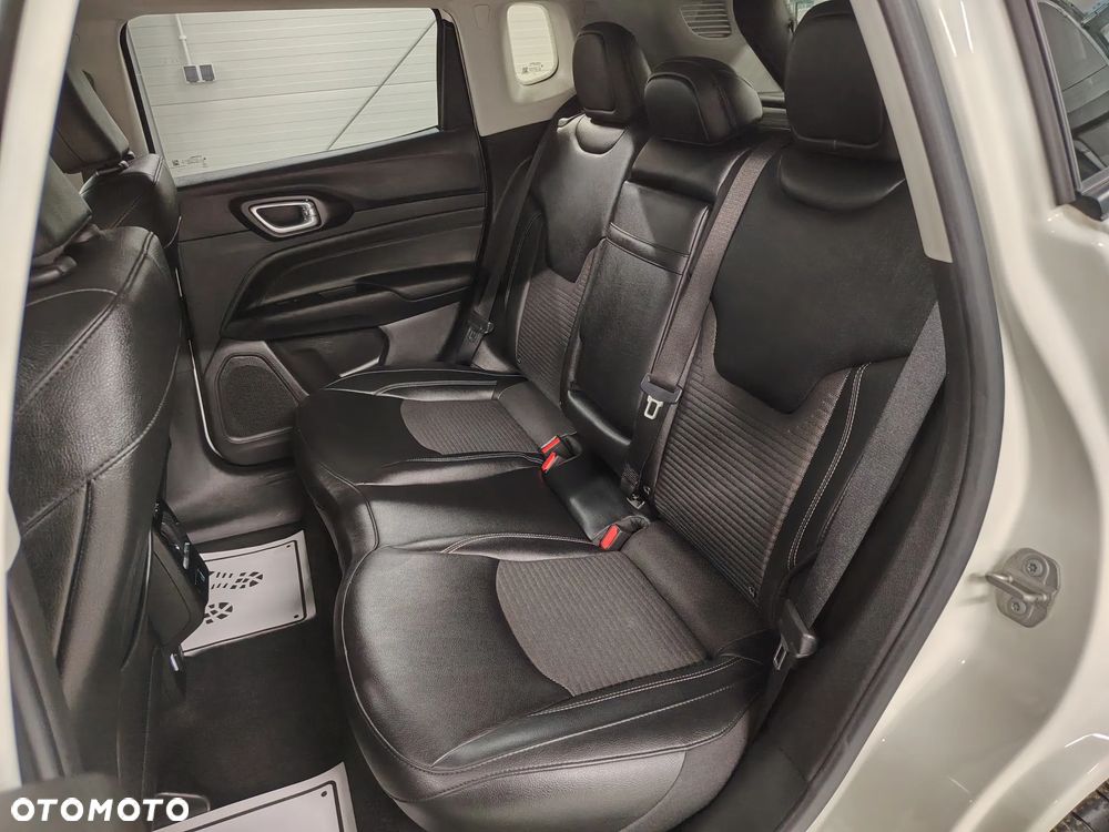 Jeep Compass 1.3 T4 4xe Automatik Limited - 25
