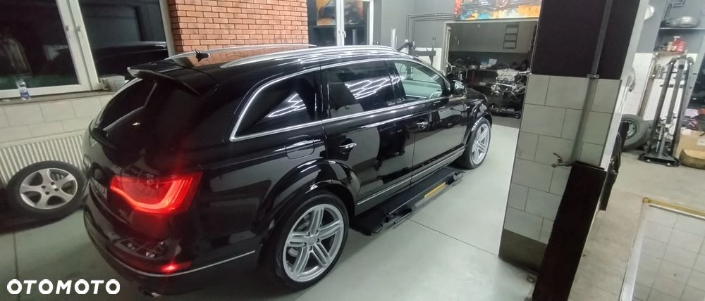 Audi Q7 3.0 TFSI Quattro Tiptr - 5