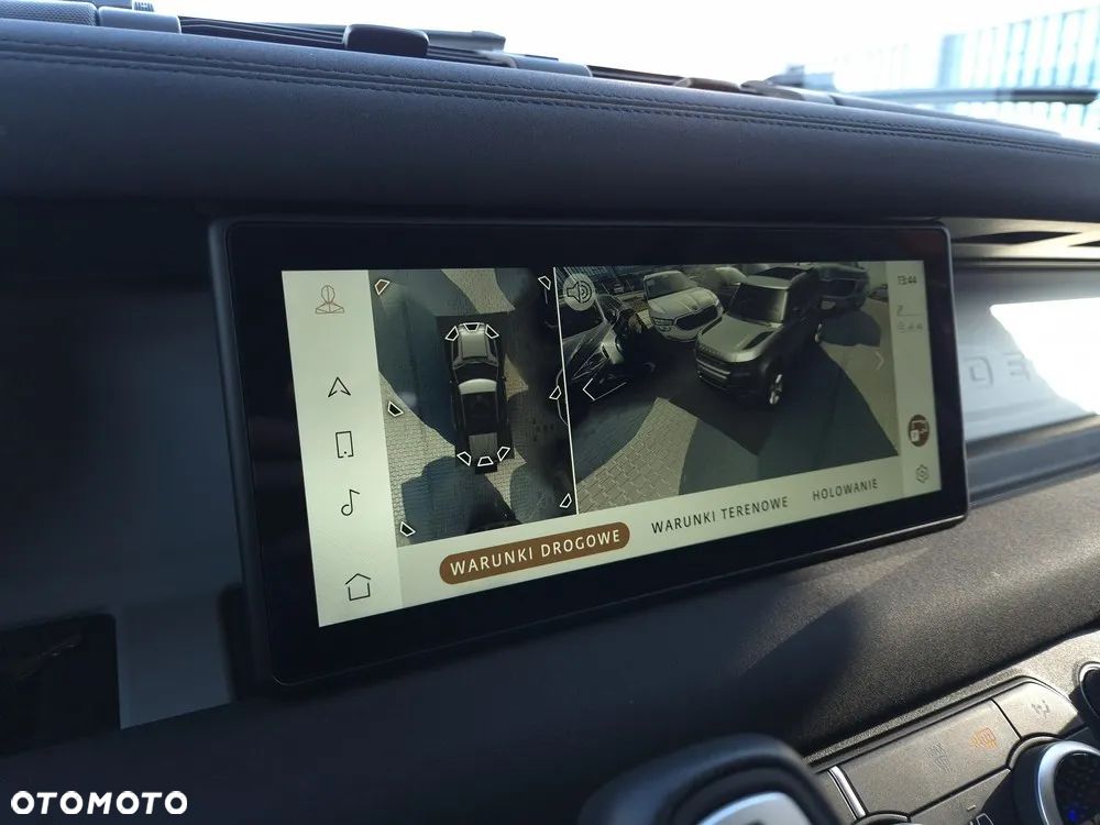 Land Rover Defender - 23