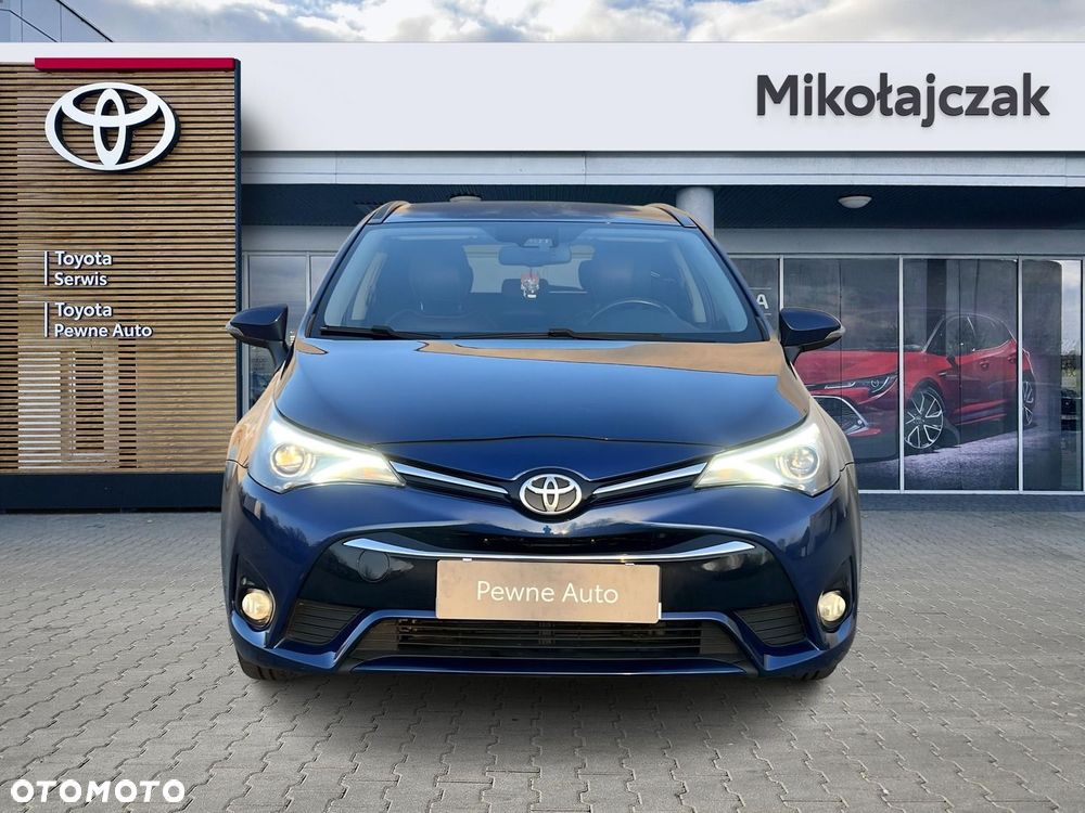 Toyota Avensis 2.0 D-4D Premium - 7