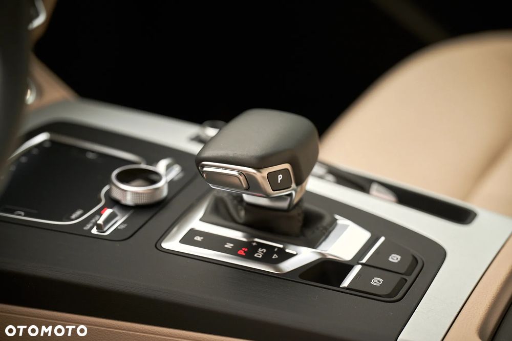 Audi Q5 35 TDI Quattro S tronic - 33