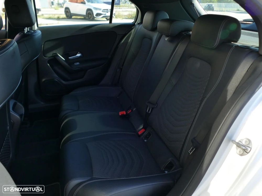 Mercedes-Benz A 250 e Style Plus - 29