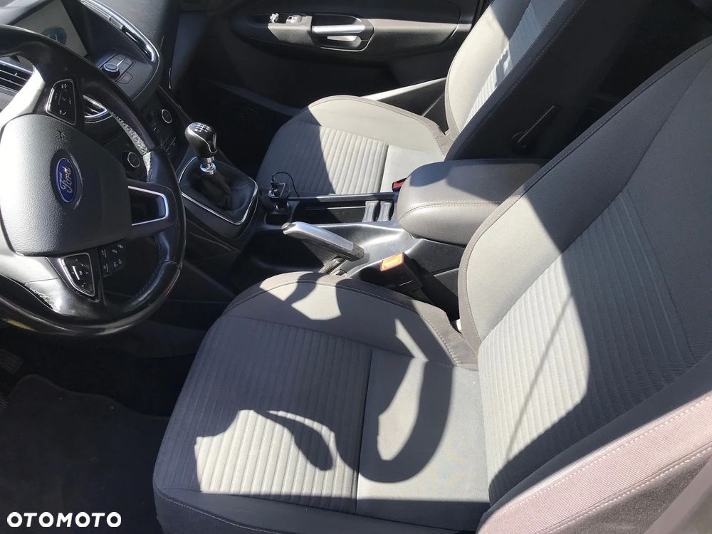 Ford C-MAX 1.5 TDCi Titanium - 6