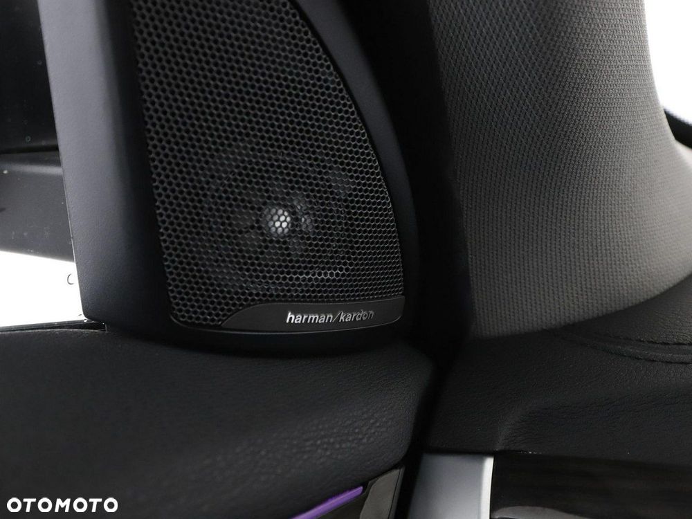 BMW X1 xDrive25e xLine - 32