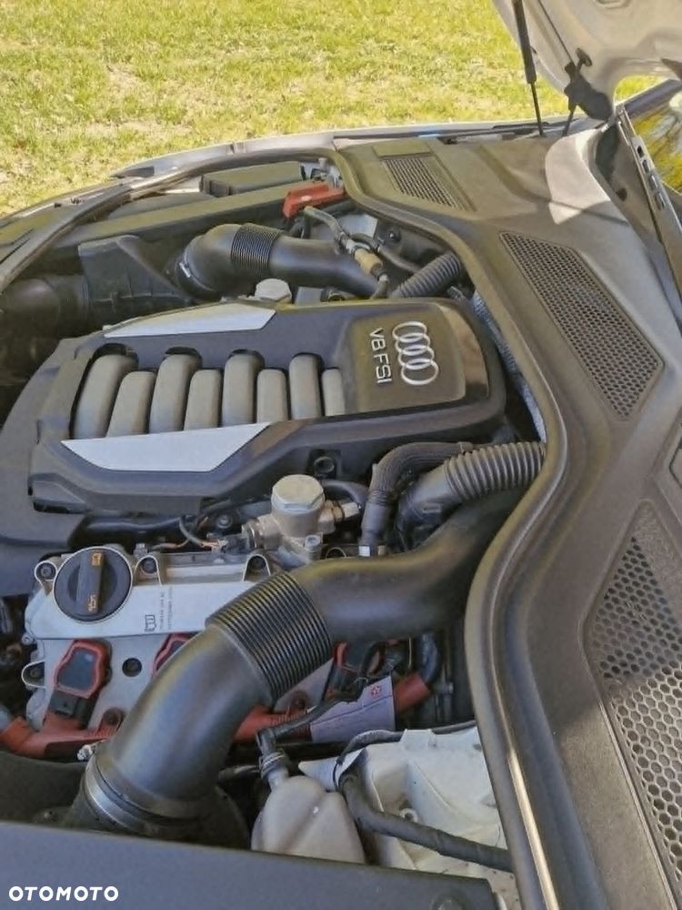 Audi A8 4.2 FSI L Quattro - 31