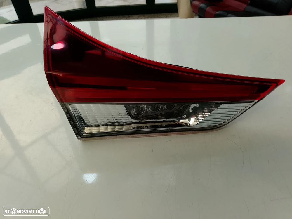 FAROLIM ESQUERDO MALA TOYOTA AURIS 12- / 8159102850