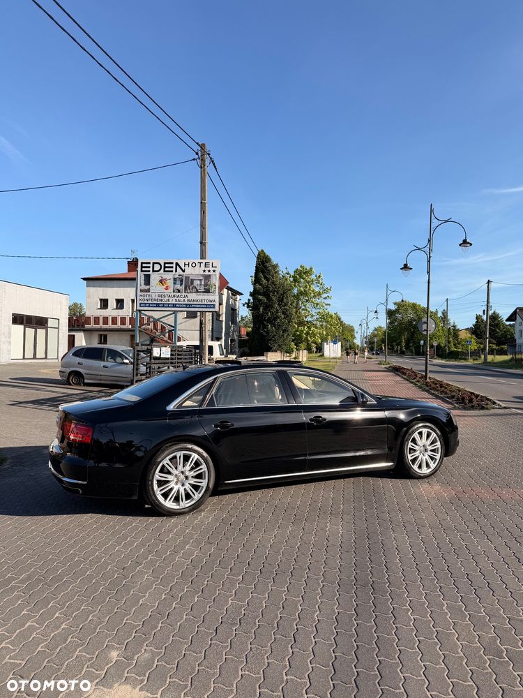 Audi A8 - 5