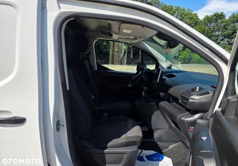 Toyota Proace City - 22