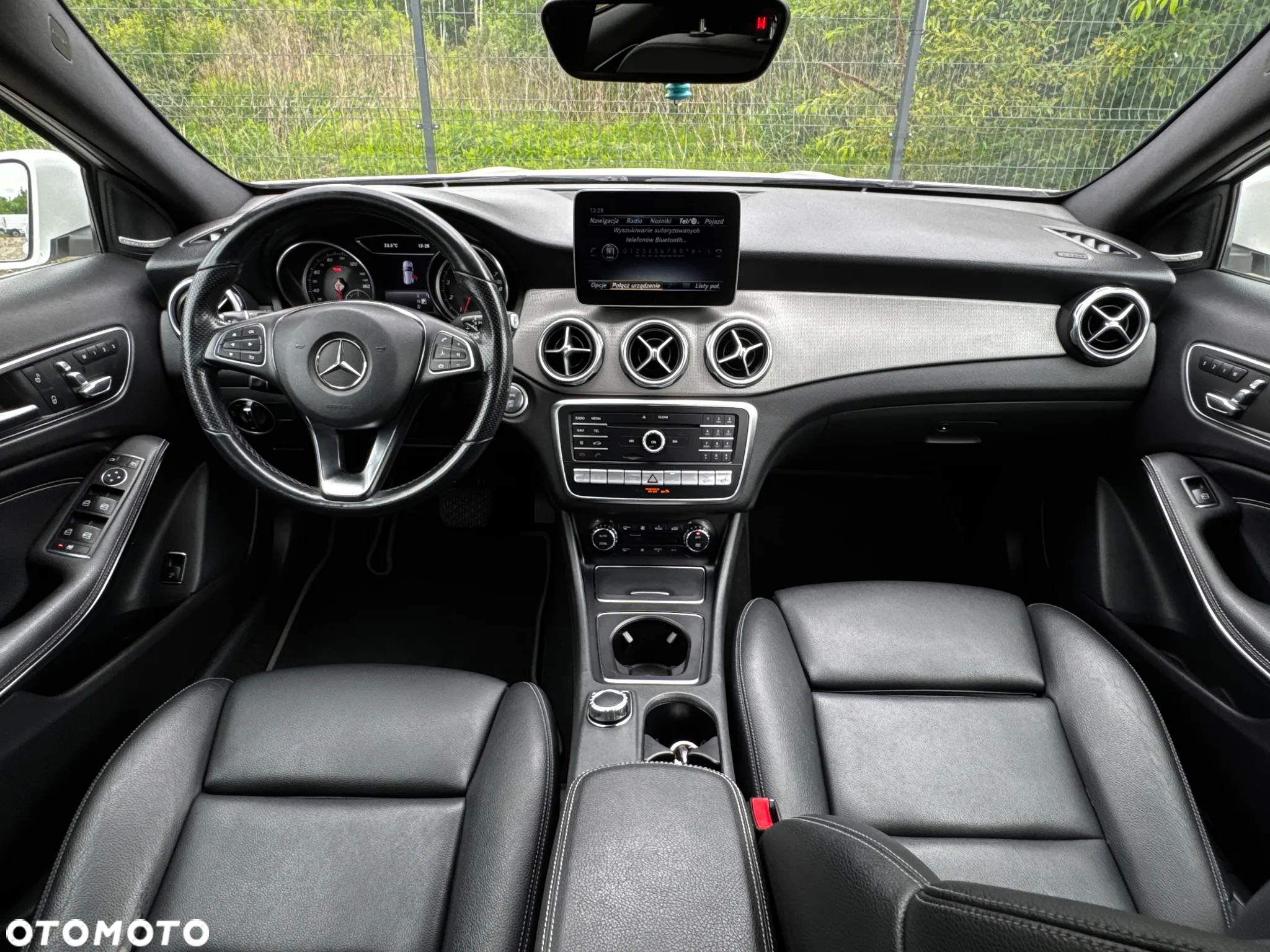Mercedes-Benz GLA 250 7G-DCT Edition 1 - 16