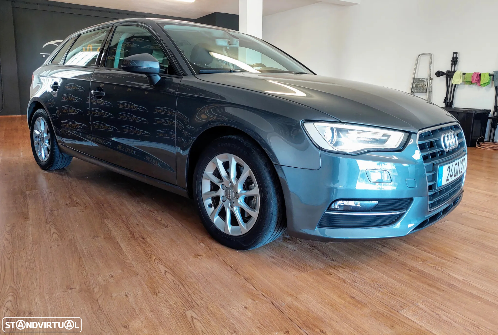 Audi A3 Sportback 1.6 TDI Advance Ultra - 17