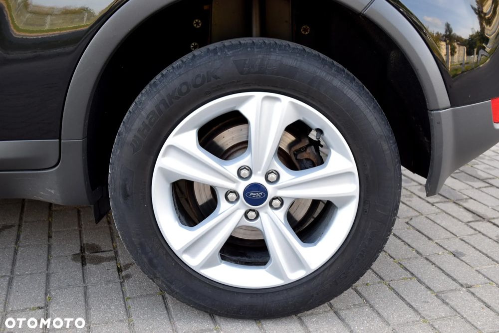 Ford Kuga - 27