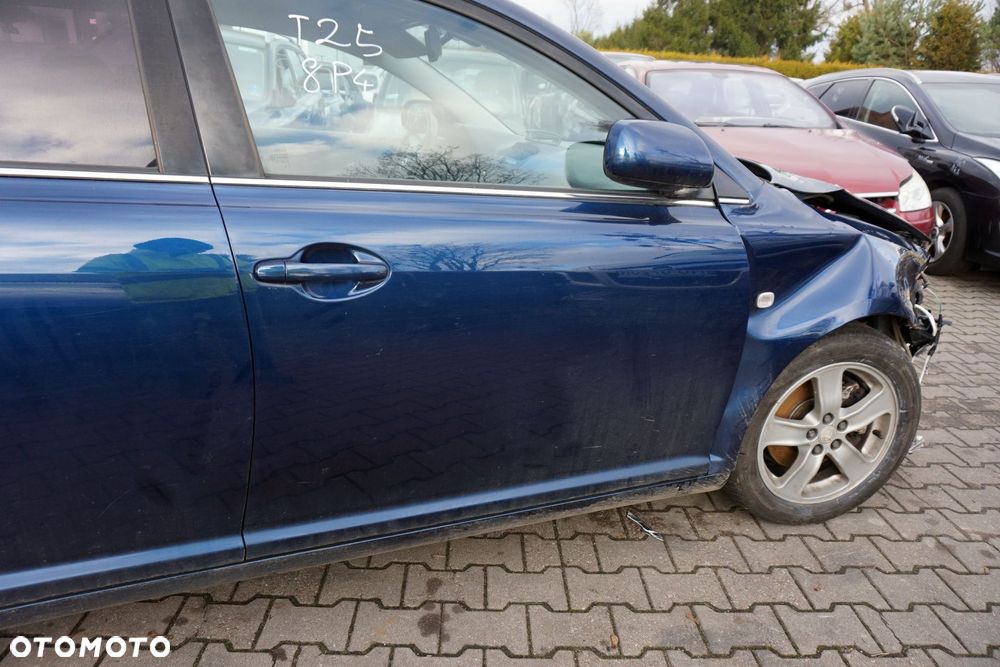 DRZWI PRZEDNIE PRAWE AVENSIS II T25 KOMBI 8P4  GRANATOWY TOYOTA 2003-2006 - 2