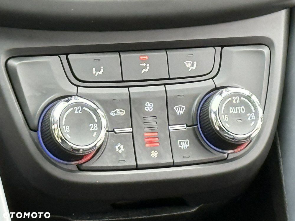 Opel Zafira - 17