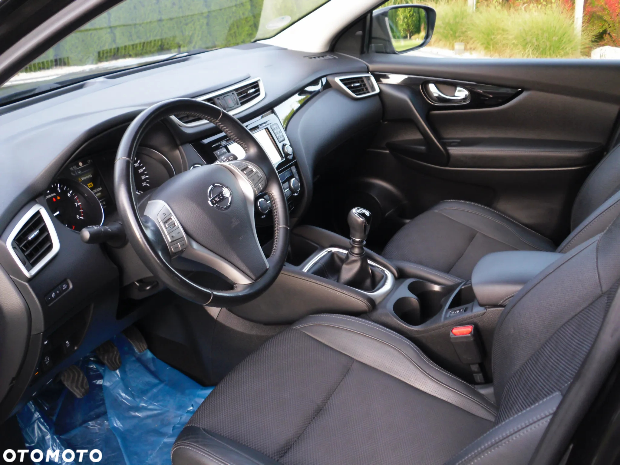 Nissan Qashqai 1.6 DIG-T TEKNA+ - 16