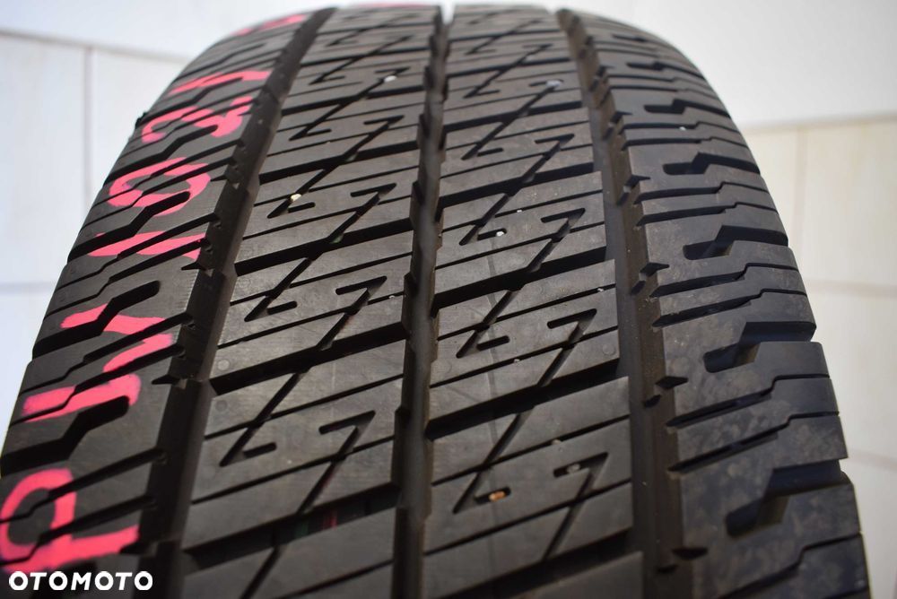 R16C 215/65 109/107T Uniroyal AllSeasonMax - 1