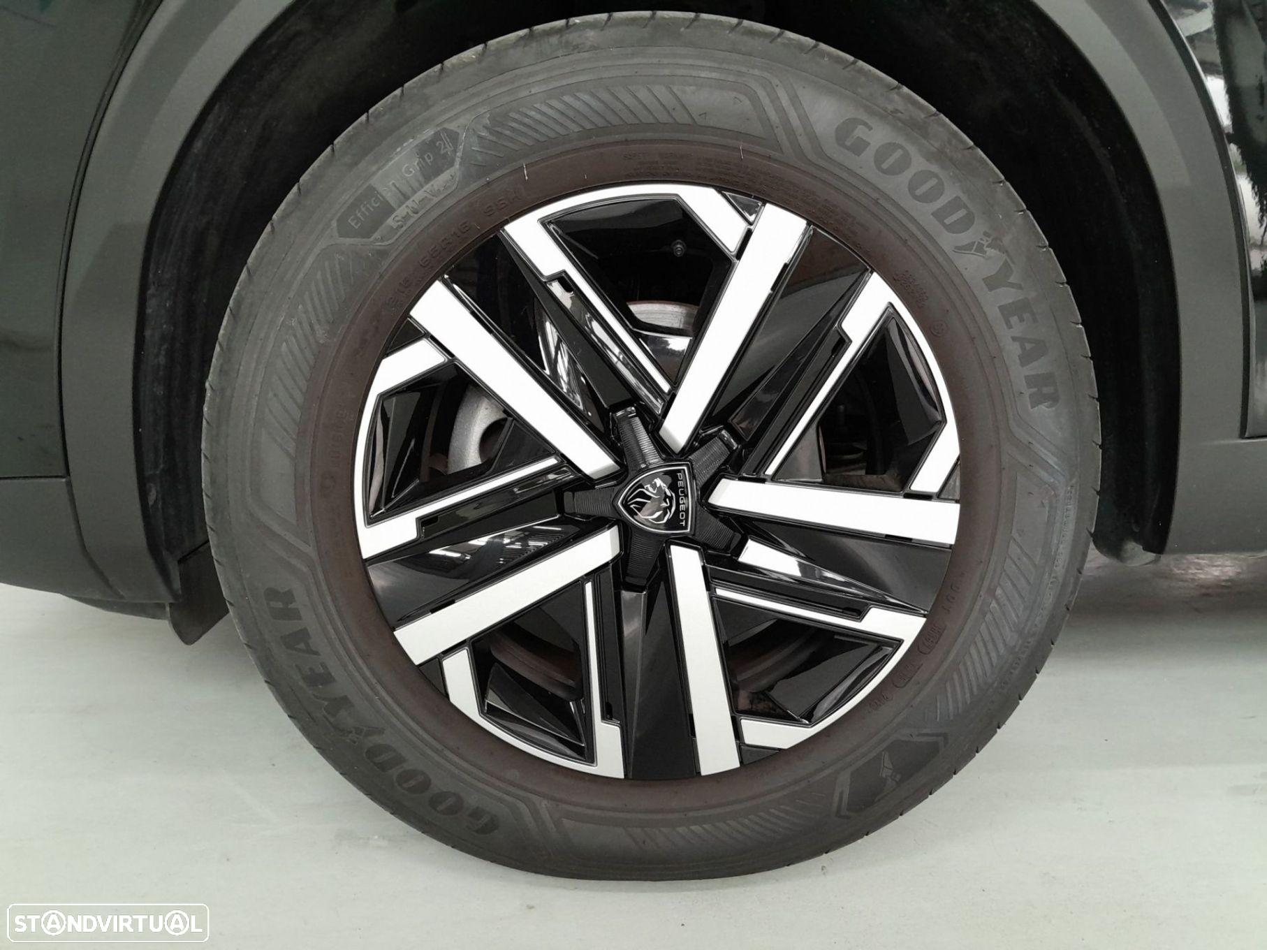 Peugeot 2008 1.2 PureTech Active - 22