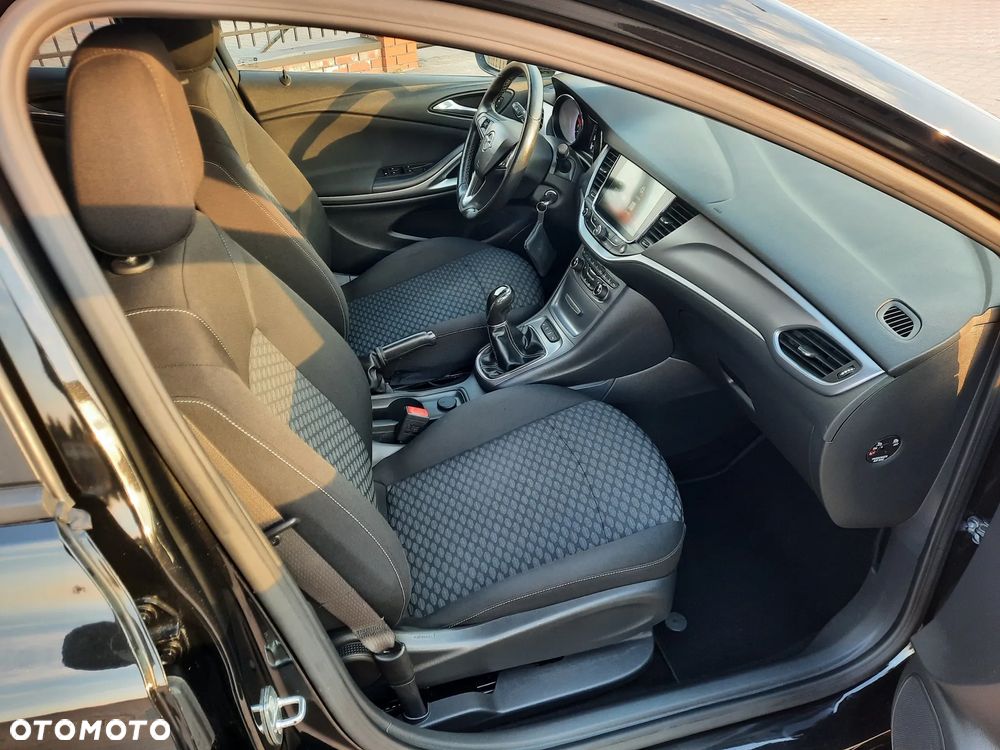 Opel Astra 1.6 CDTI Enjoy S&S - 11