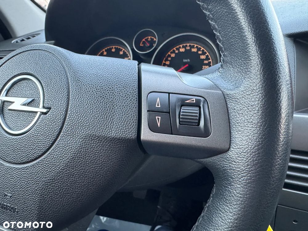 Opel Astra 1.6 Edition - 20