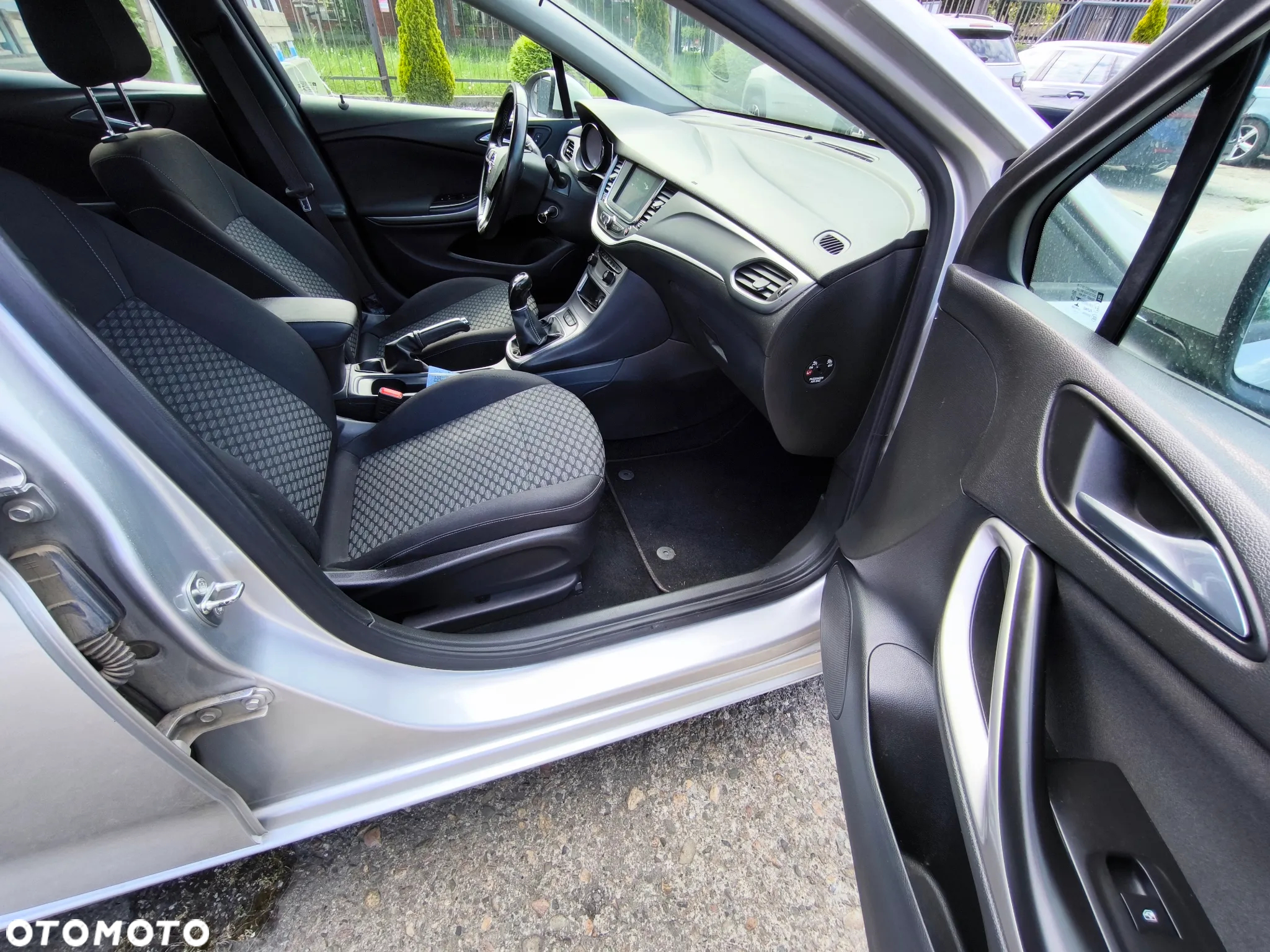 Opel Astra - 24