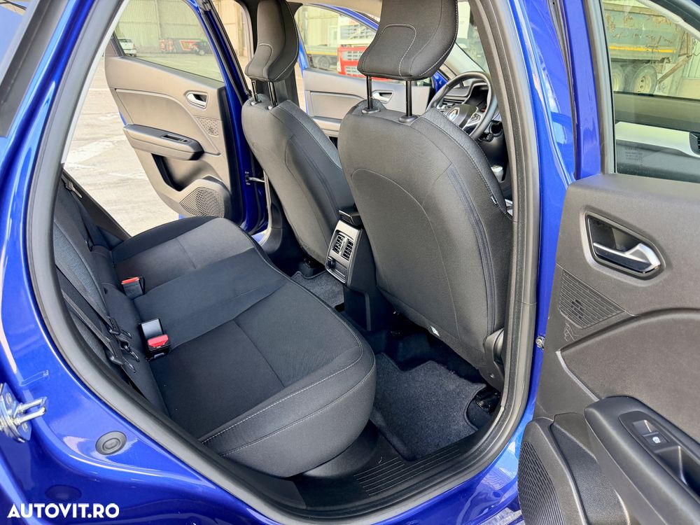 Renault Captur - 15
