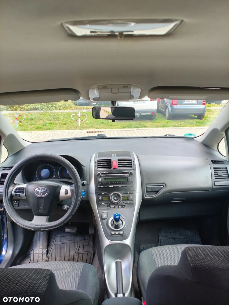 Toyota Auris - 9