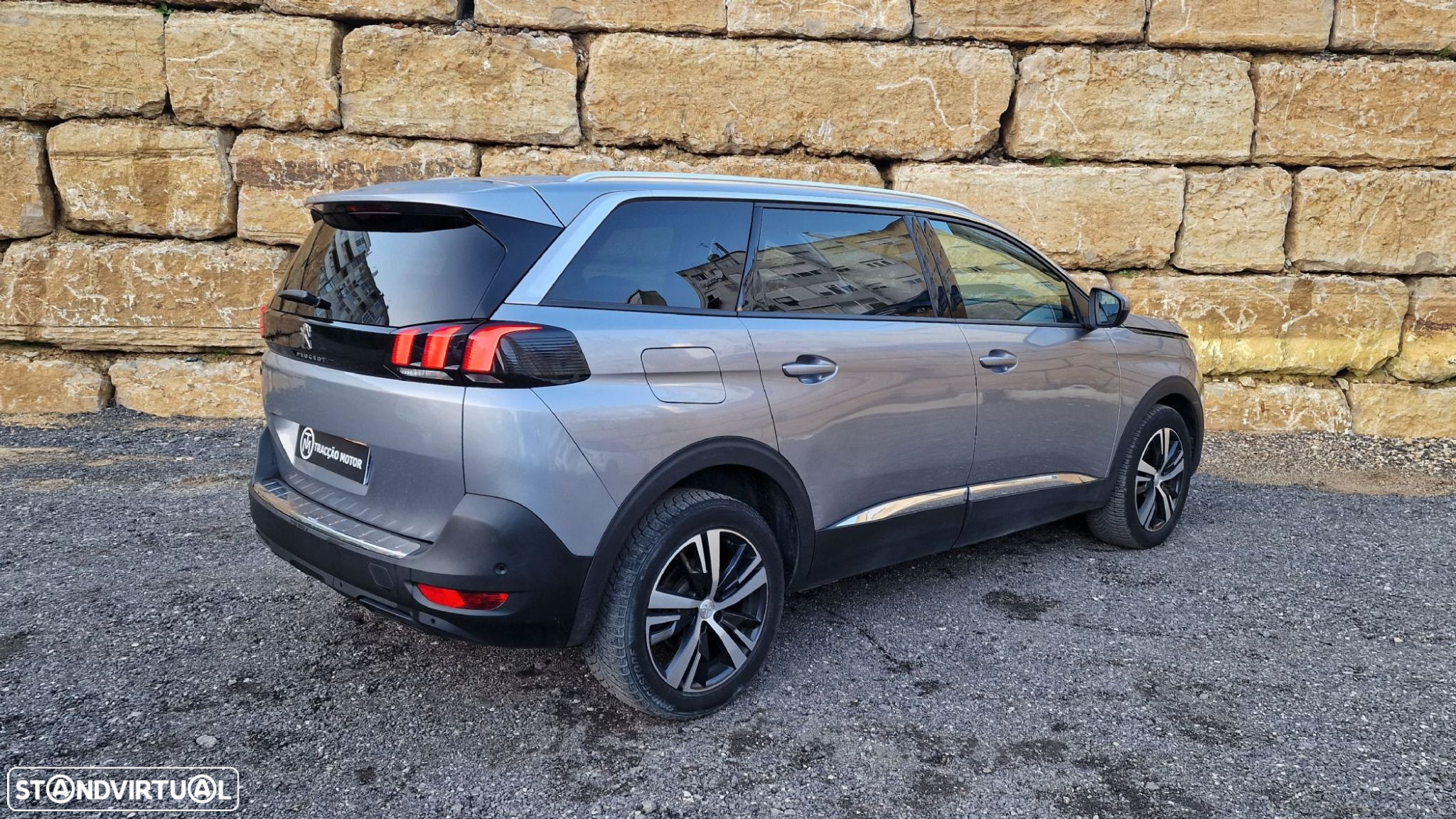 Peugeot 5008 1.5 BlueHDi Allure EAT8 - 4