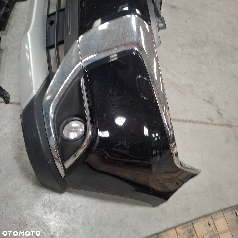 MITSUBISHI OUTLANDER III 3 15- LIFT ZDERZAK PRZÓD KOMPLETNY CHROMY x42 czarny w kolor demontaz - 6