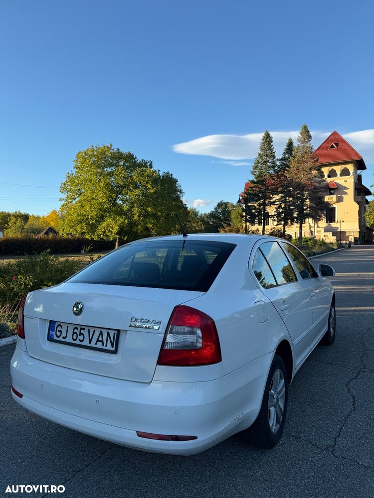 Skoda Octavia 1.6 TDI Elegance - 5