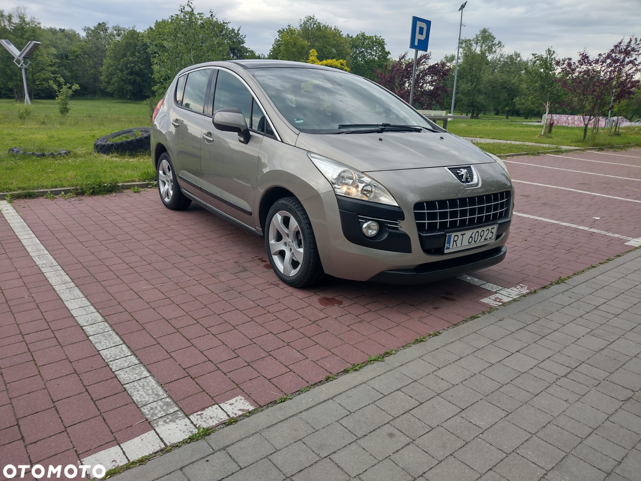 Peugeot 3008 1.6 Premium - 11