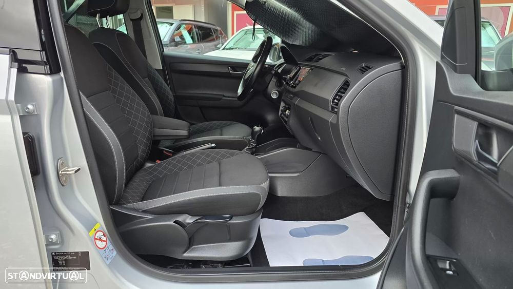 Skoda Fabia Break 1.0 TSI Ambition DSG - 15