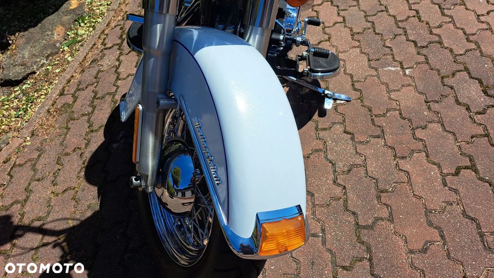 Harley-Davidson Softail Heritage Classic - 10