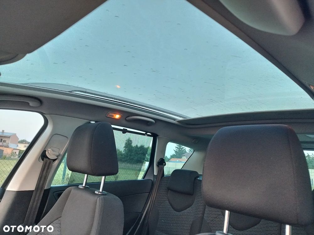 Peugeot 308 1.6 HDi Premium - 14