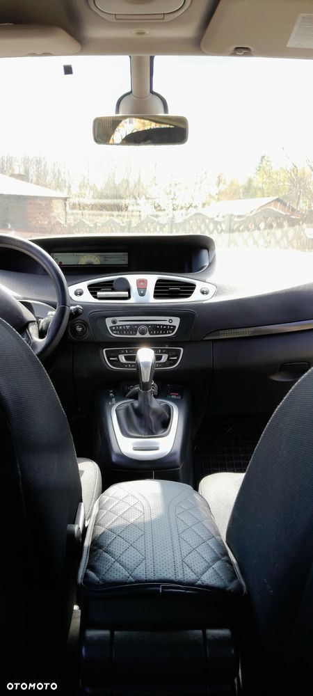 Renault Grand Scenic 2.0 16V 140 CVT Luxe - 15