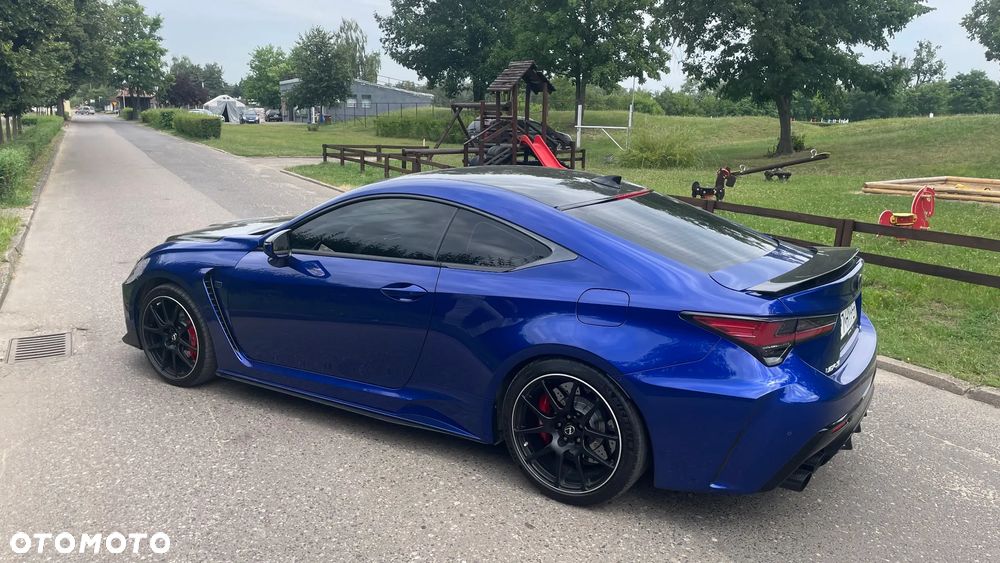Lexus RC F Carbon - 31