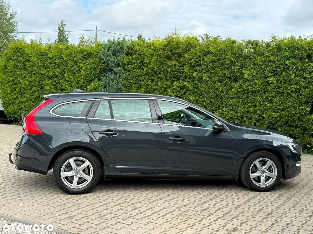 Volvo V60 D4 Drive-E Summum - 13