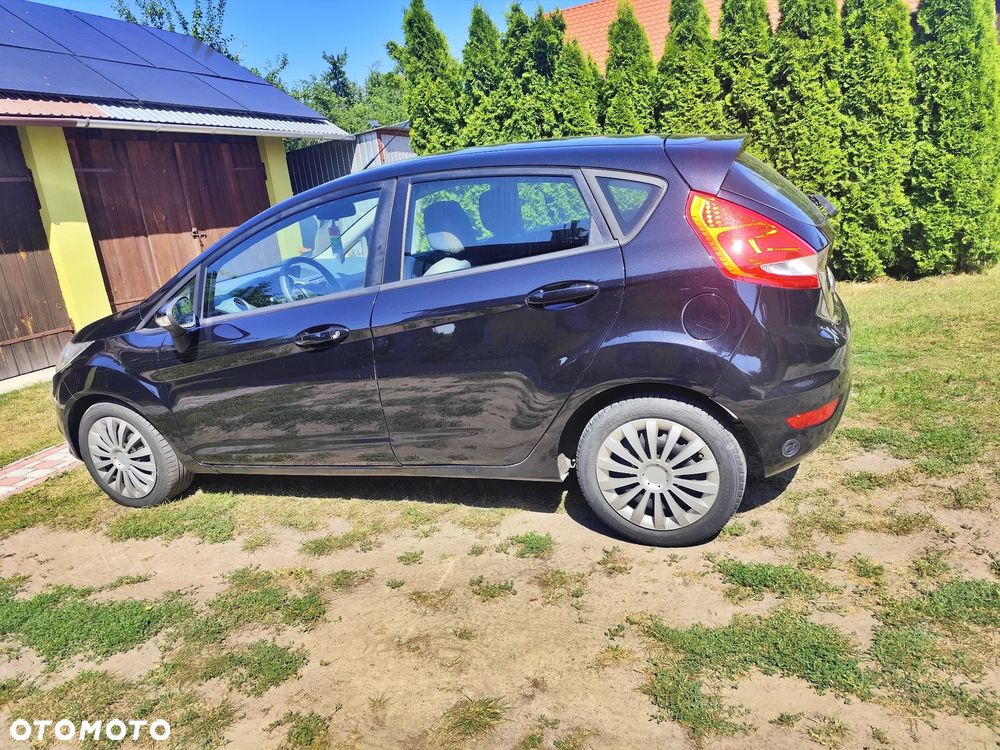 Ford Fiesta - 5