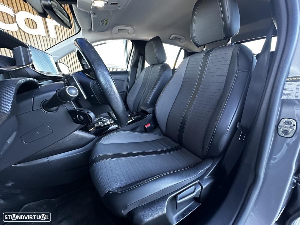 Peugeot 208 1.2 PureTech Allure EAT8 - 16