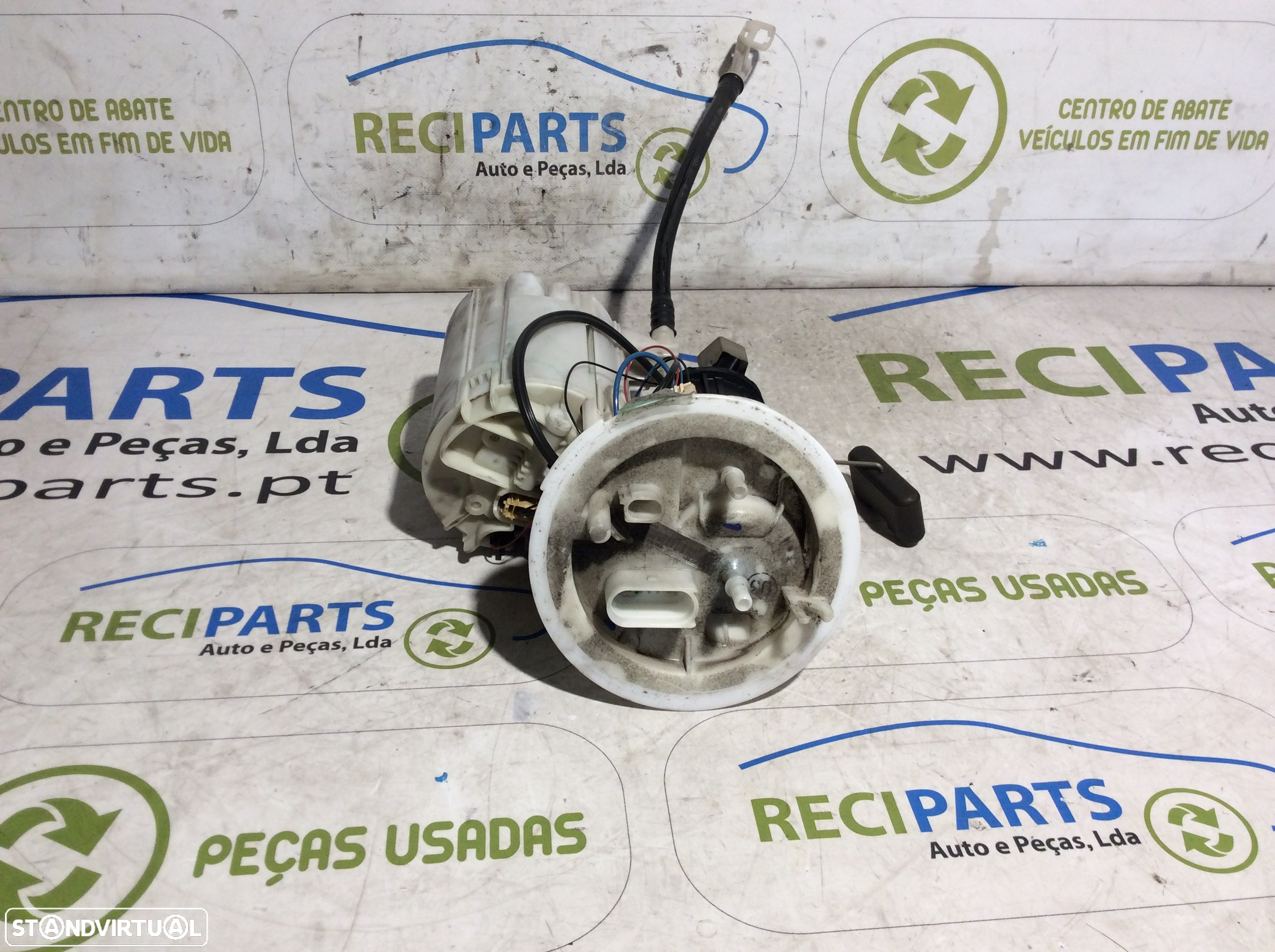 Bomba de combustível Audi A4 B8 1.8T - 2