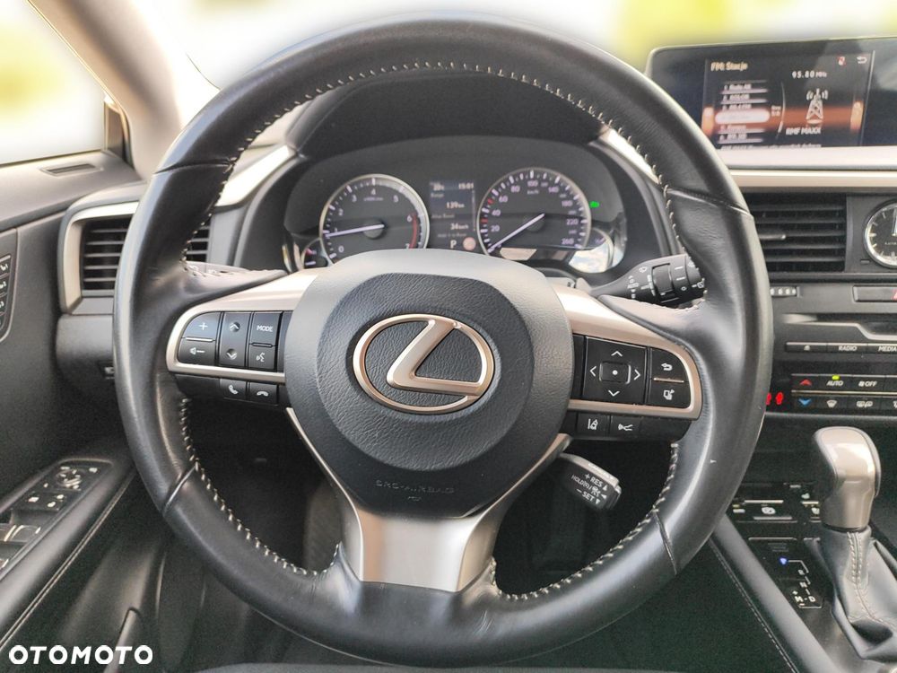 Lexus RX - 17