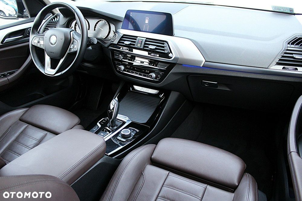 BMW X3 xDrive20i xLine - 12
