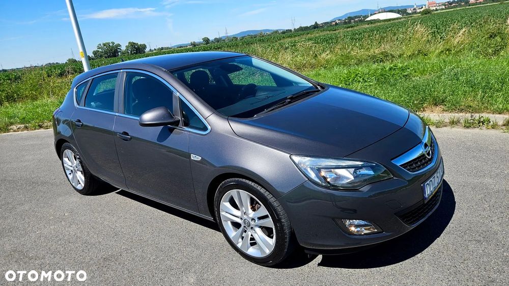 Opel Astra 1.7 CDTI DPF Cosmo - 17