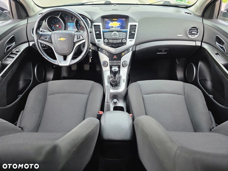 Chevrolet Cruze 1.4T LT+ - 28