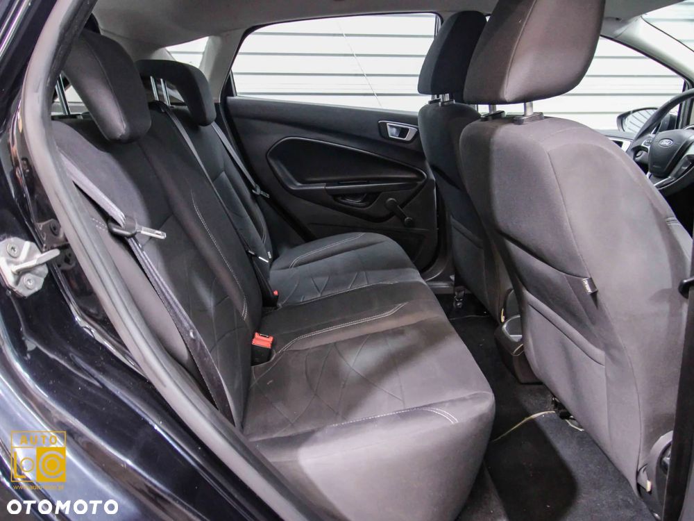 Ford Fiesta 1.25 Celebration - 10
