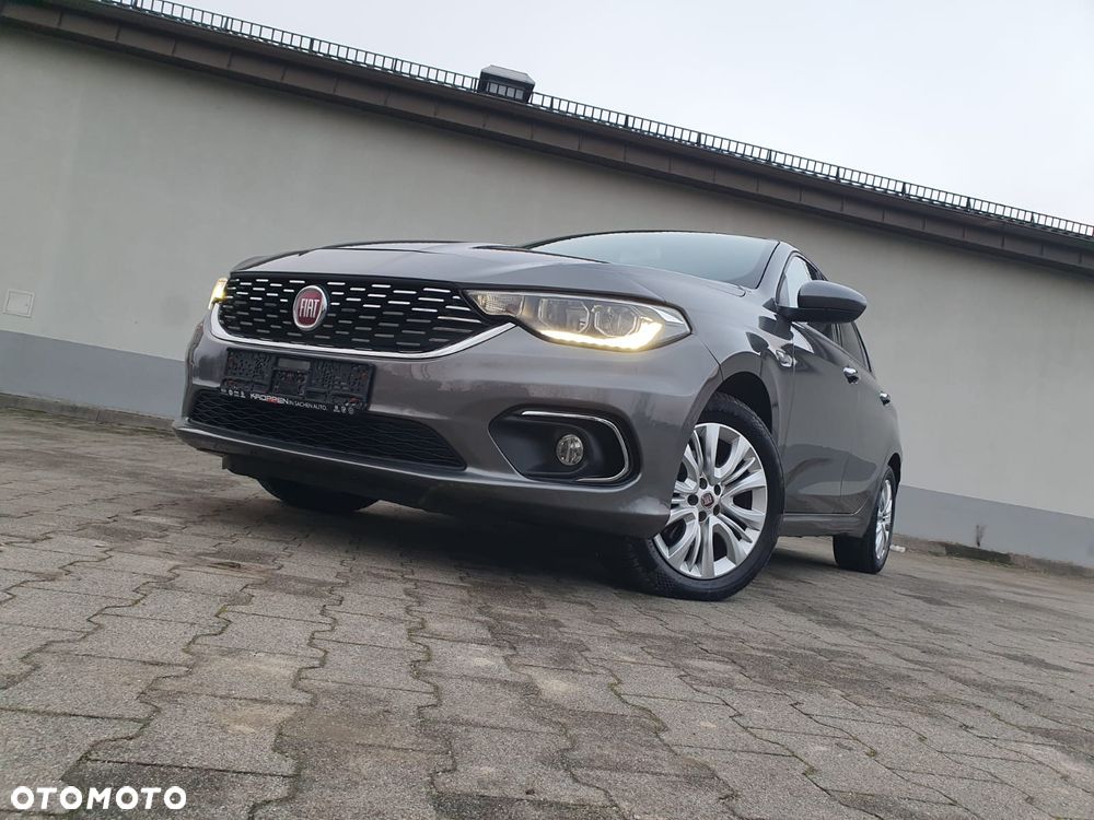 Fiat Tipo 1.4 T-Jet Lounge - 4