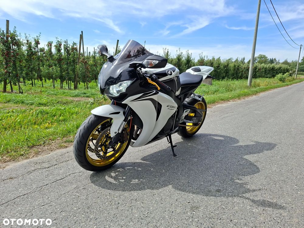 Honda CBR - 2