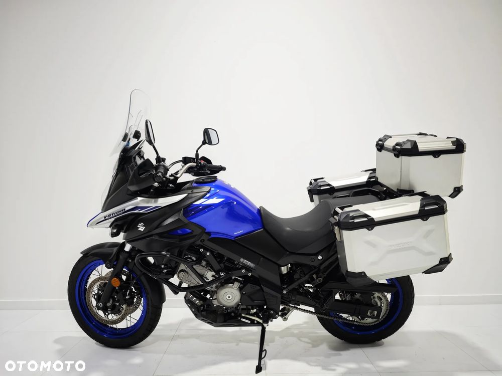 Suzuki V-STROM - 4