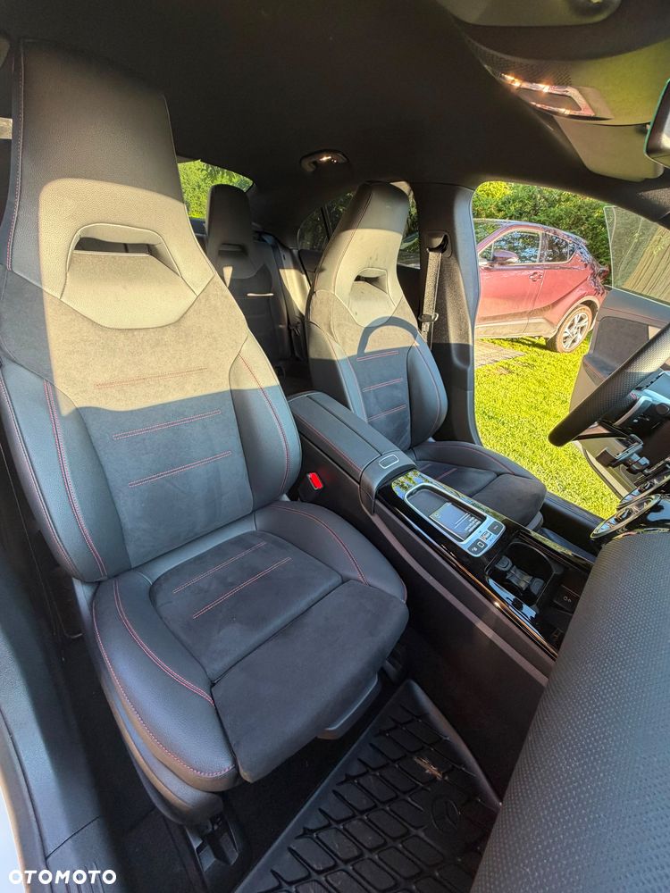 Mercedes-Benz CLA 200 mHEV 8G-DCT - 13