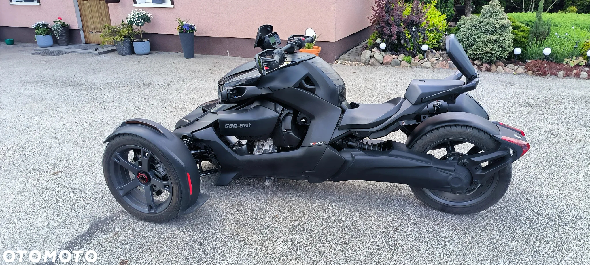 Can-Am Ryker - 8
