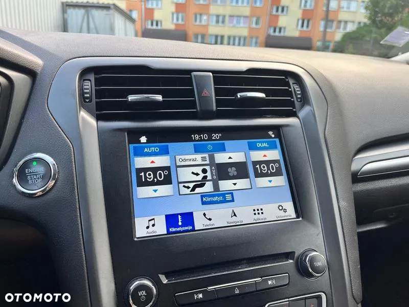 Ford Mondeo - 24